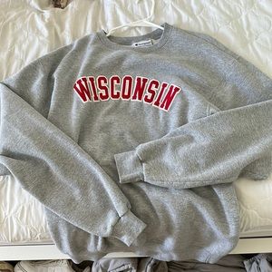 gray uw wisconsin badger crewneck